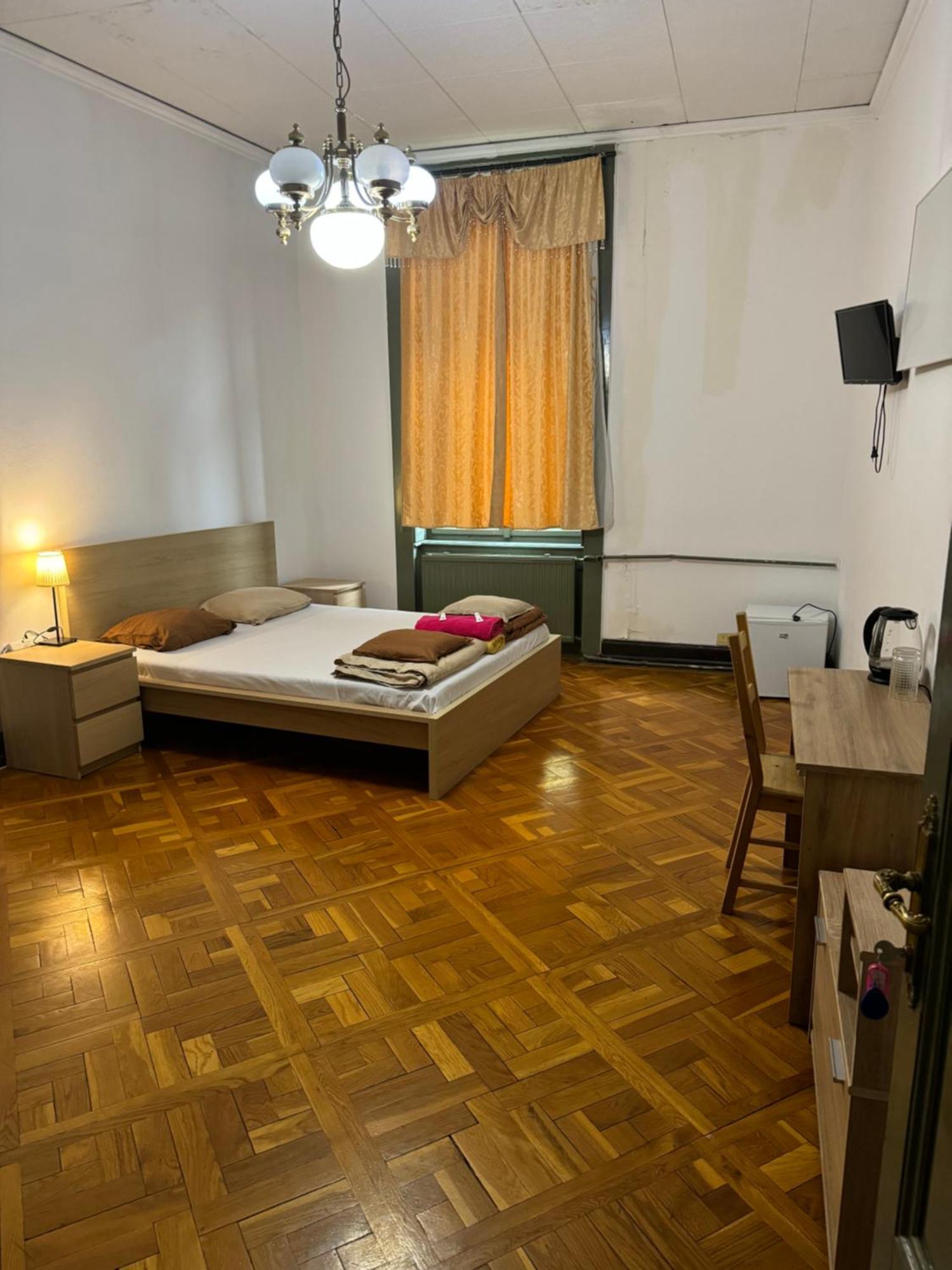 Kecskemti Rooms Budapeste Exterior foto